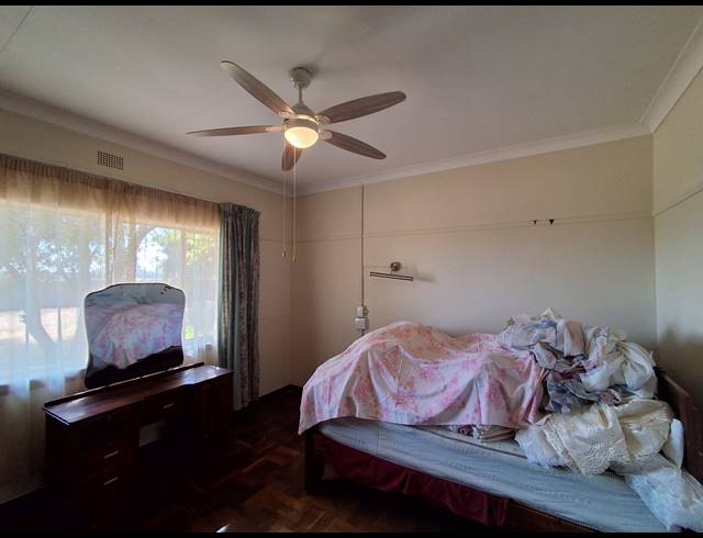 3 BEDROOM FREESTANDING FOR SALE IN STILFONTEIN EXT 4